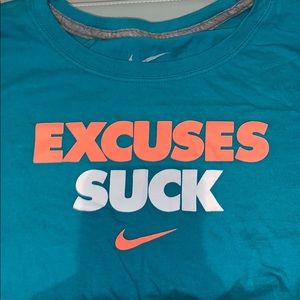 Nike short sleeve shirt